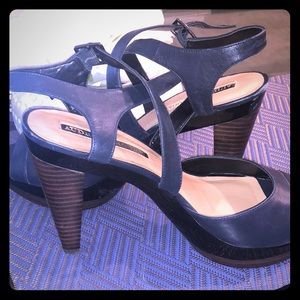 New and Never Worn! AUDREY BROOKE Platform sandals